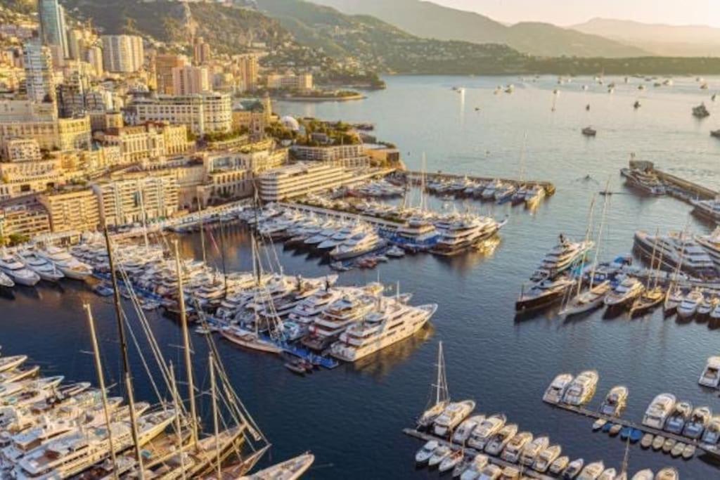Magnifique T2 Proche Mer Et Ville Refait A Neuf Avec Terrasse Menton Exterior photo